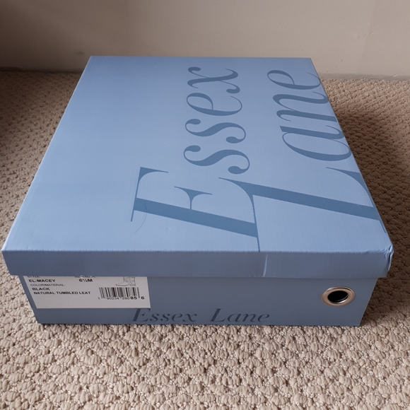 Essex Lane Black Leather Boots - Picture 6 of 7